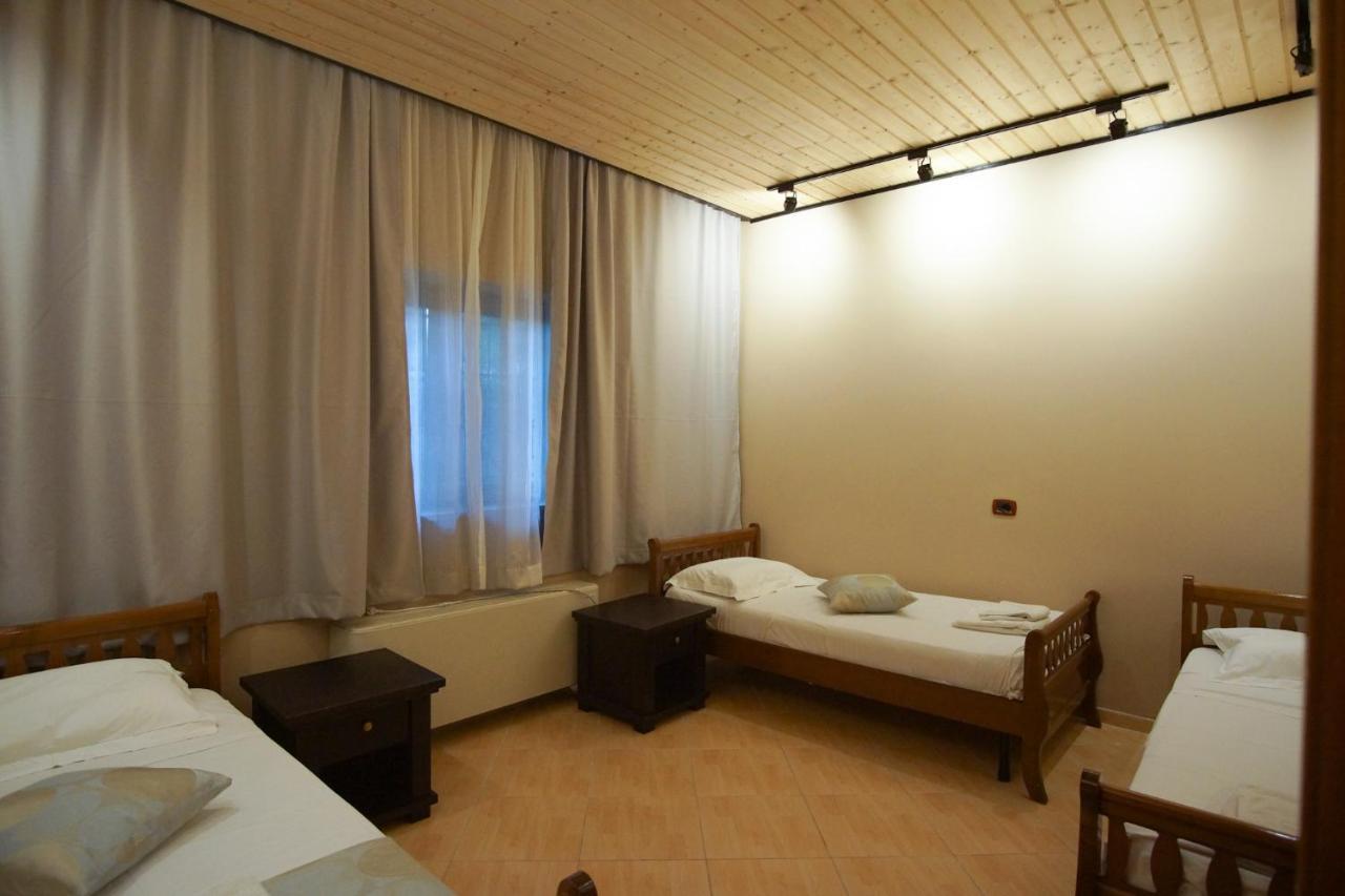 Seaside Duplex Stone Villa Кепаро Екстериор снимка