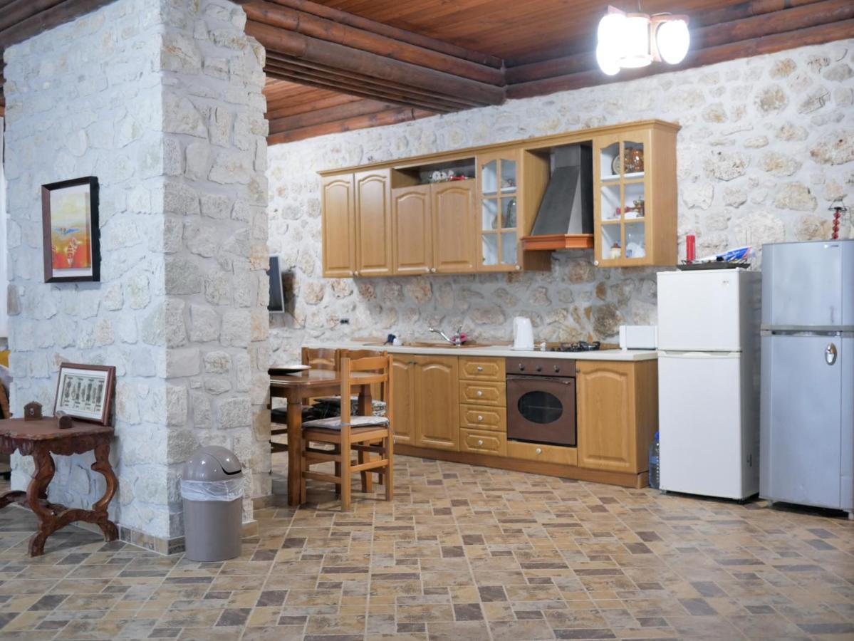 Seaside Duplex Stone Villa Кепаро Екстериор снимка