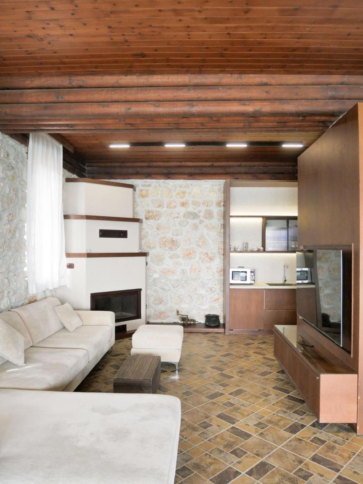 Seaside Duplex Stone Villa Кепаро Екстериор снимка